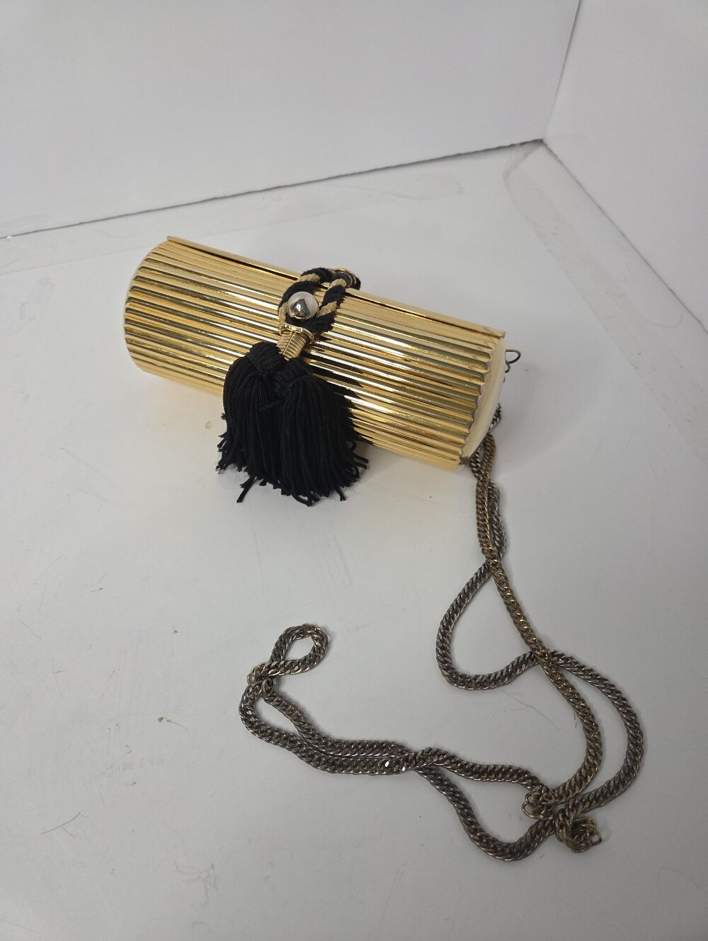 vintage gold ribbed metal barrel evening bag fringe handle flapper art nouveau